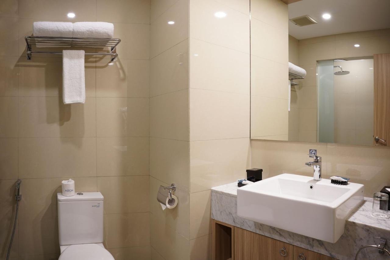 Aston Kemayoran City Hotel Jakarta Exteriör bild